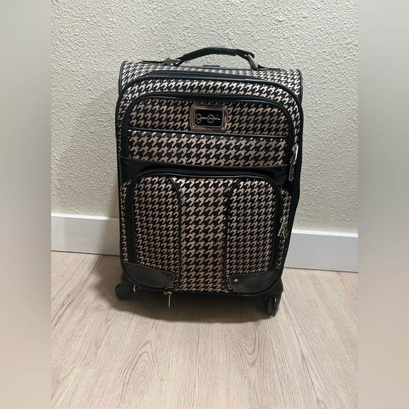 Jessica Simpson Bags Jessica Simpson Expandable Spinner Wheeled Rolling Suitcase Medium